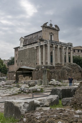 Temple d'Antonin et Faustine