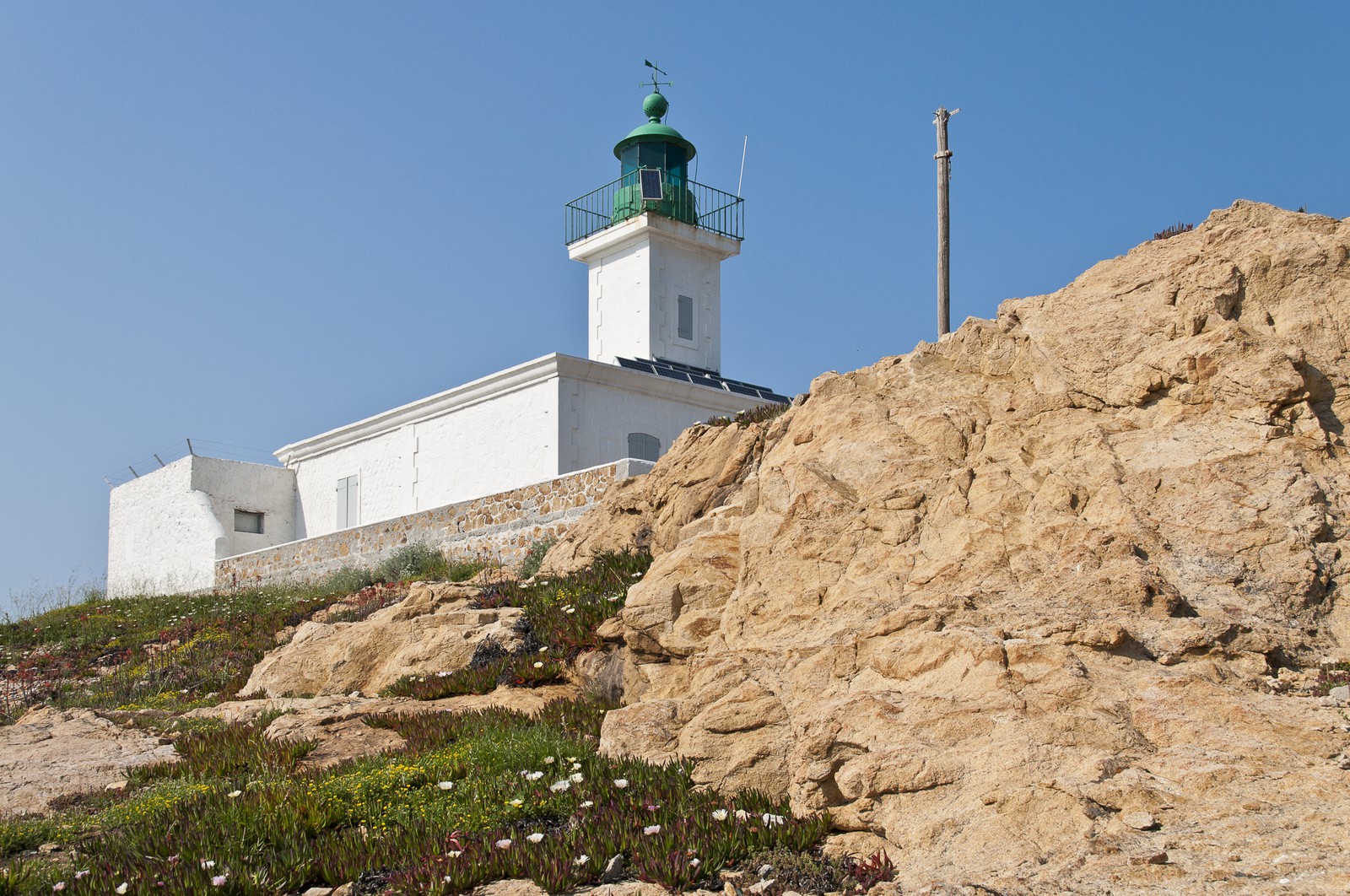 Phare de la Pietra