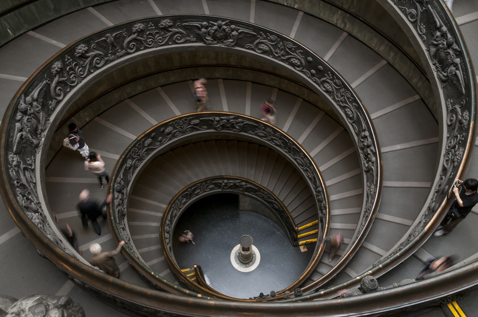 Escalier à double hélice