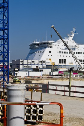 Chantier et ferry